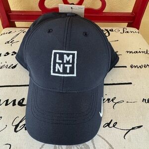 Nike LMNT Stay Salty Legacy91 Club Cap Hat Black Dri Fit NEW